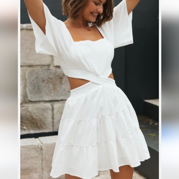 Ferola Cutout Dress - Picture 3 of 11